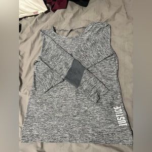 Girls Gray Justice Active. Gray / 18-20